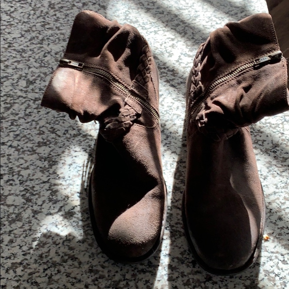 Born Boots